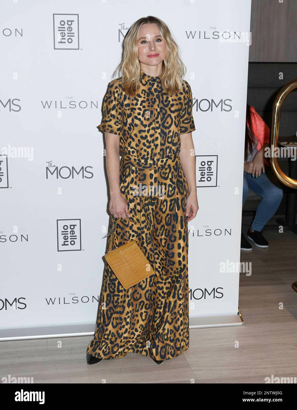 Photo by: John Nacion/STAR MAX/IPx 2019 2/25/19 The MOMS Hosts Kristen ...