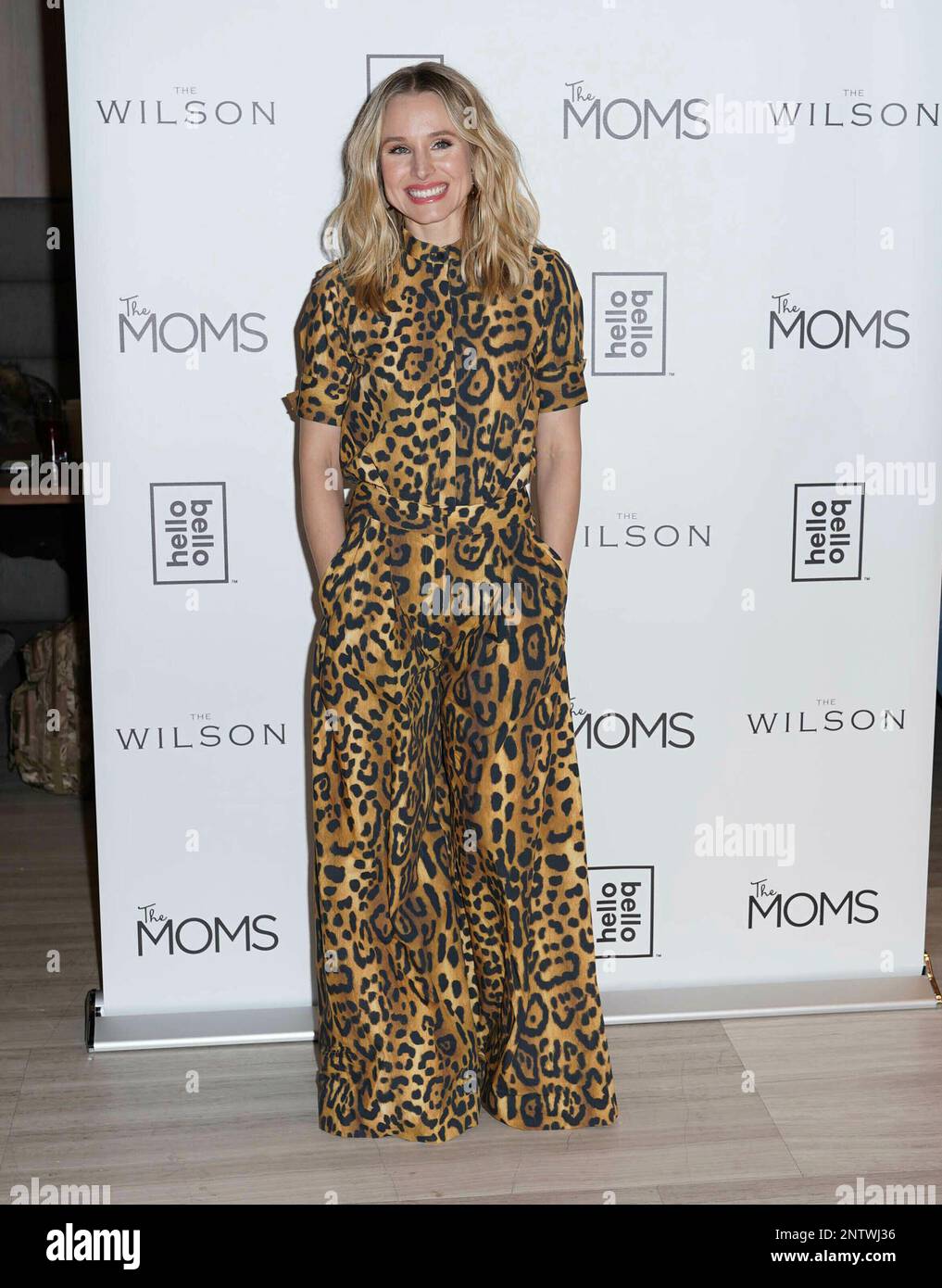 Photo by: John Nacion/STAR MAX/IPx 2019 2/25/19 The MOMS Hosts Kristen ...