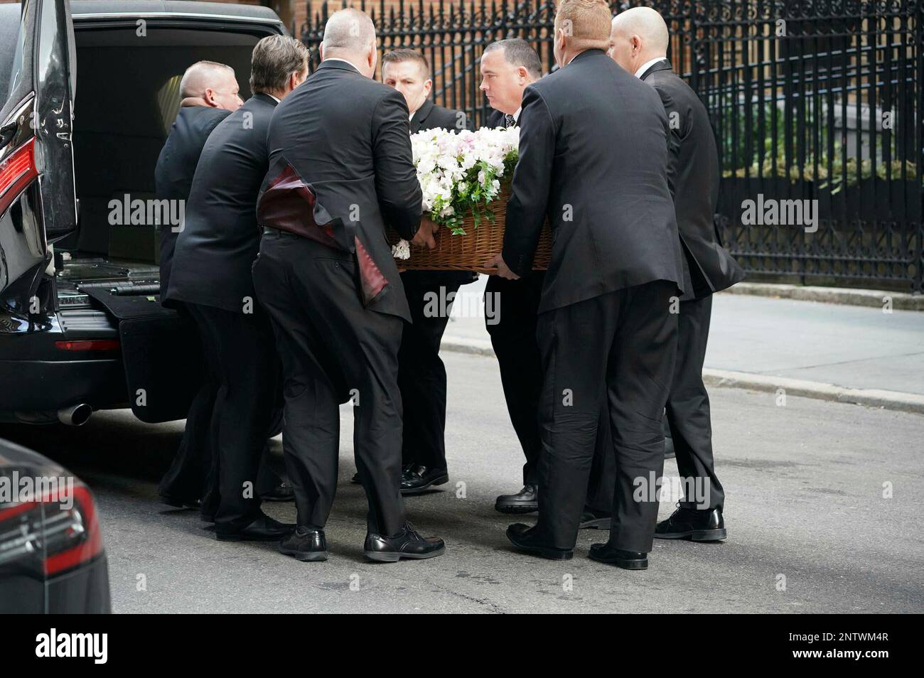 Photo by John Nacion/STAR MAX/IPx 2019 2/25/19 Lee Radziwill Funeral