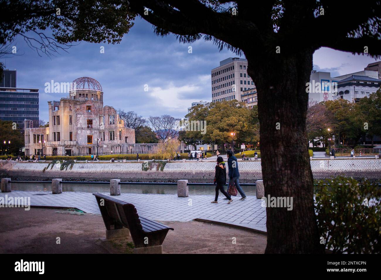 Atomic Bomb Dome (Gembaku) and Motoyasugawa river, Peace Park, Hiroshima, Japan Stock Photo