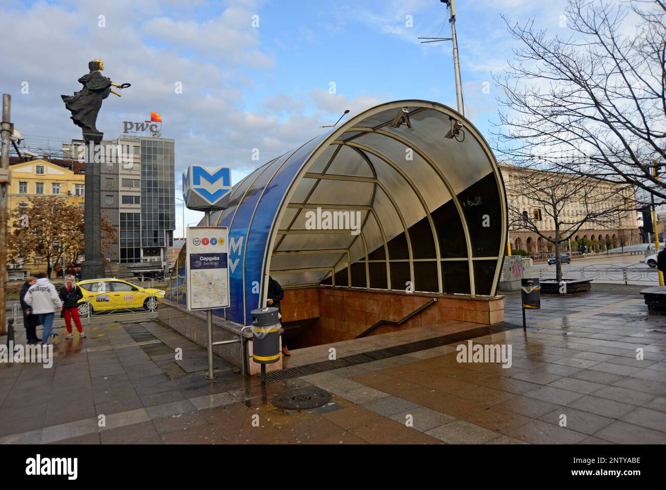 Serdica Metro Station entrance, St Nedelya Square, Statue of Sveta Sofia in background, Sofia, Bulgaria. Stock Photo