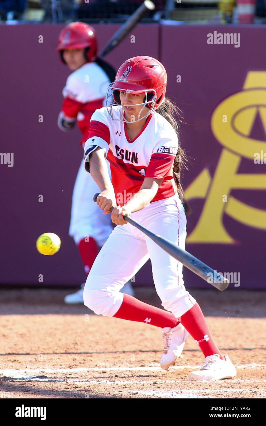 TEMPE, AZ FEBRUARY 10 CSUN Matadors shortstop Pudi Hernandez (10) hits the ball during the a