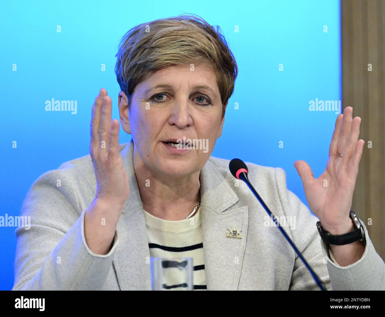 Stuttgart, Germany. 28th Feb, 2023. Nicole Razavi (CDU), Baden-Württemberg's Minister for Housing and State Development, attends a state press conference in the state parliament. Credit: Bernd Weißbrod/dpa/Alamy Live News Stock Photo