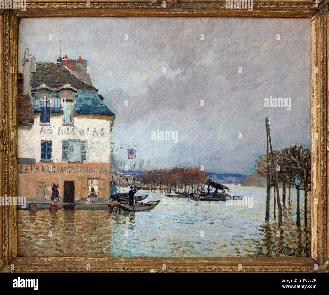 La barque pendant l'inondation a Port Marly. Peinture d'Alfred Sisley (1839-1899), huile sur toile, 1876, art francais 19e siecle, impressionnisme. Musee des Beaux Arts de Rouen. Stock Photo