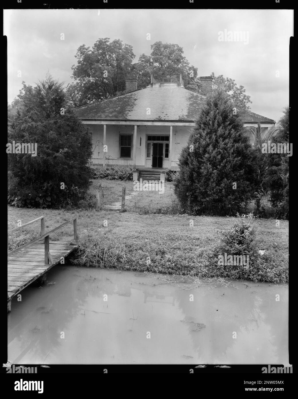 Small house, Chalmette vic., St. Bernard Parish, Louisiana. Carnegie