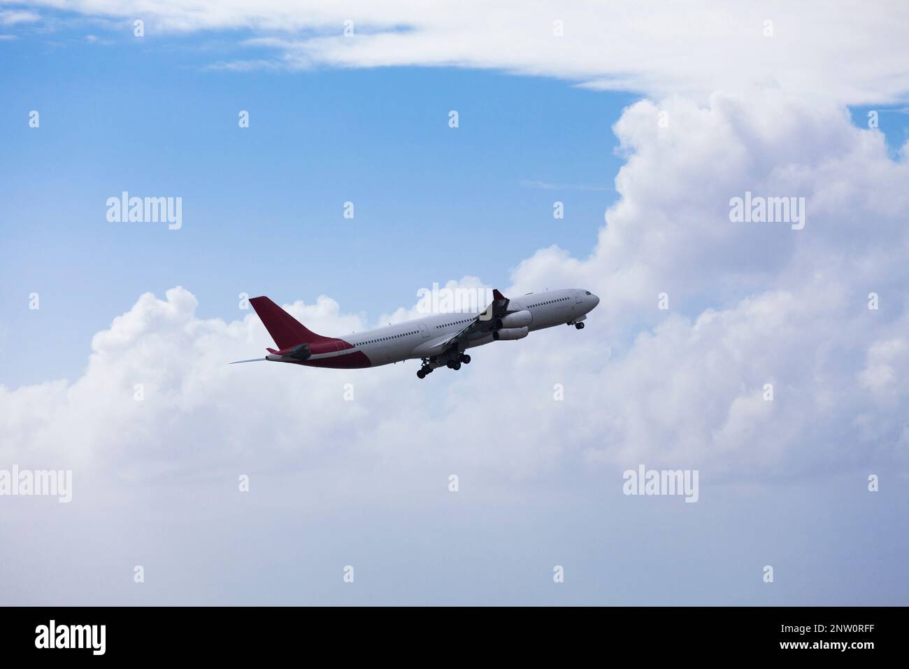 Turbojet airliner taking off from the airport Stock Photo - Alamy