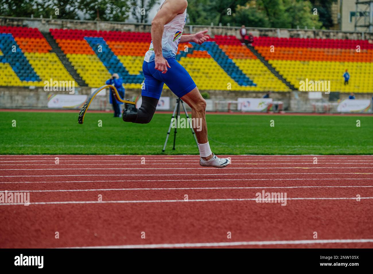 Sochi, Russia - October 5, 2022: male runner disabled run in spikes shoes and prosthesis Nike Stock Photo