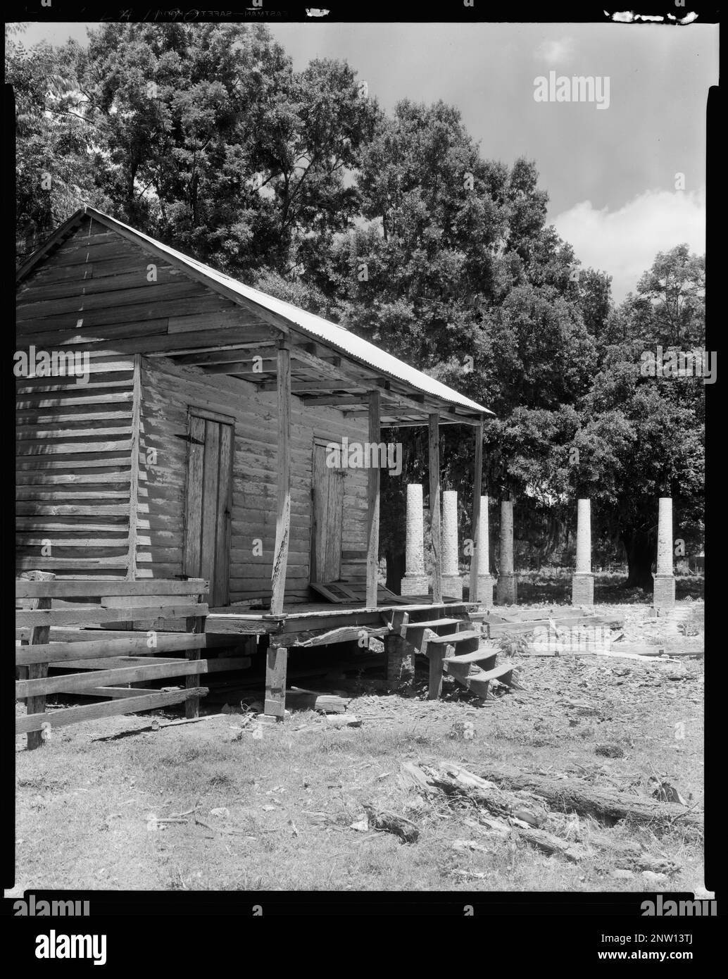 Belmont Plantation ruins and cabin, Maringouin, Iberville Parish
