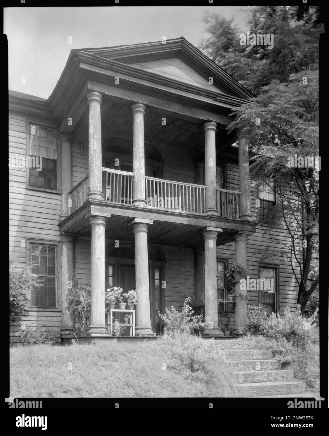 Golding Gerdine House, Columned Porch, Athens, Clarke County,