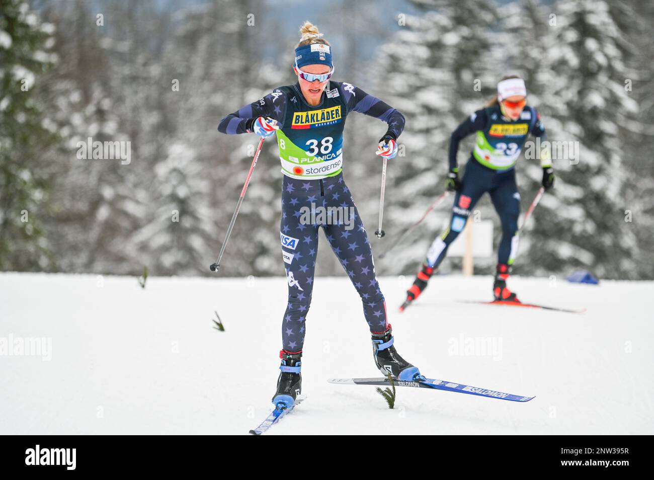Planica, Slovenia. 28th Feb, 2023. American Jessie Diggins en route to winning the women’s 10-K freestyle race at the 2023 FIS World Nordic Ski Championships in Planica, Slovenia. John Lazenby/Alamy Live news Stock Photo