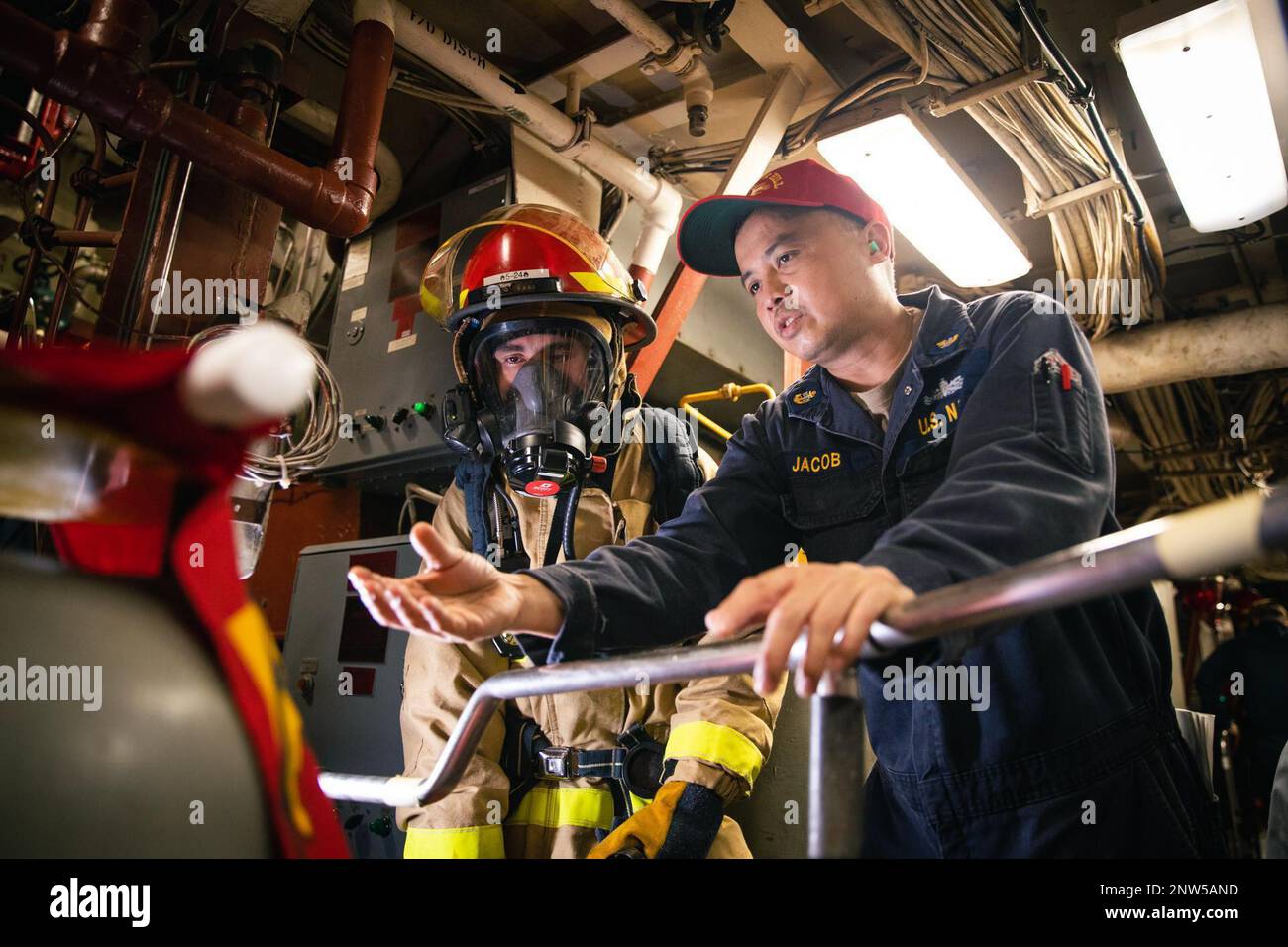 U s navy chief machinists mate hi-res stock photography and images - Alamy