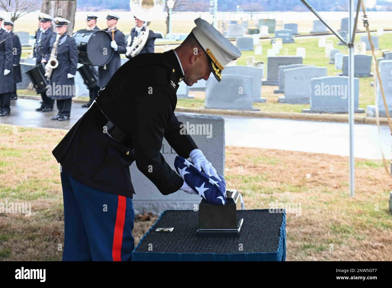 Military honors funeral program hi-res stock photography and images - Alamy