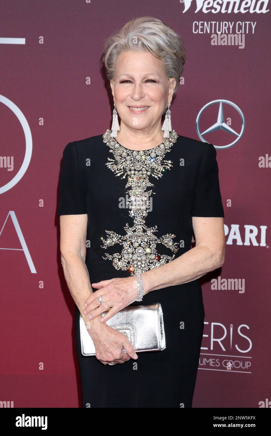 Bette Midler at arrivals for 25th Costume Designers Guild Awards CDGAs, Fairmont Century Plaza Hotel, Los Angeles, CA February 27, 2023. Photo By: Priscilla Grant/Everett Collection Stock Photo