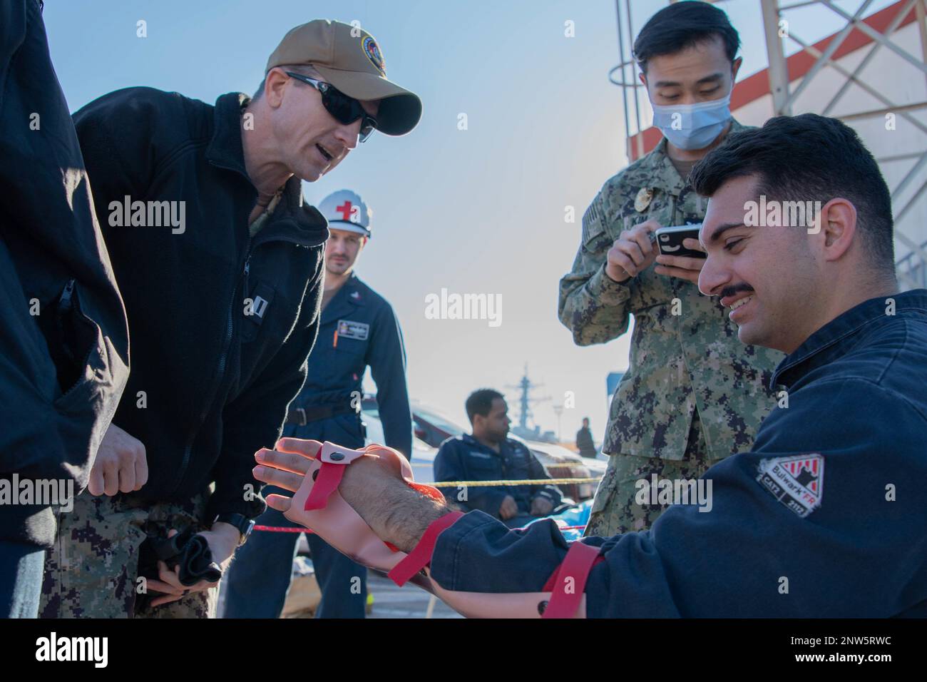 Splinting water hi-res stock photography and images - Alamy