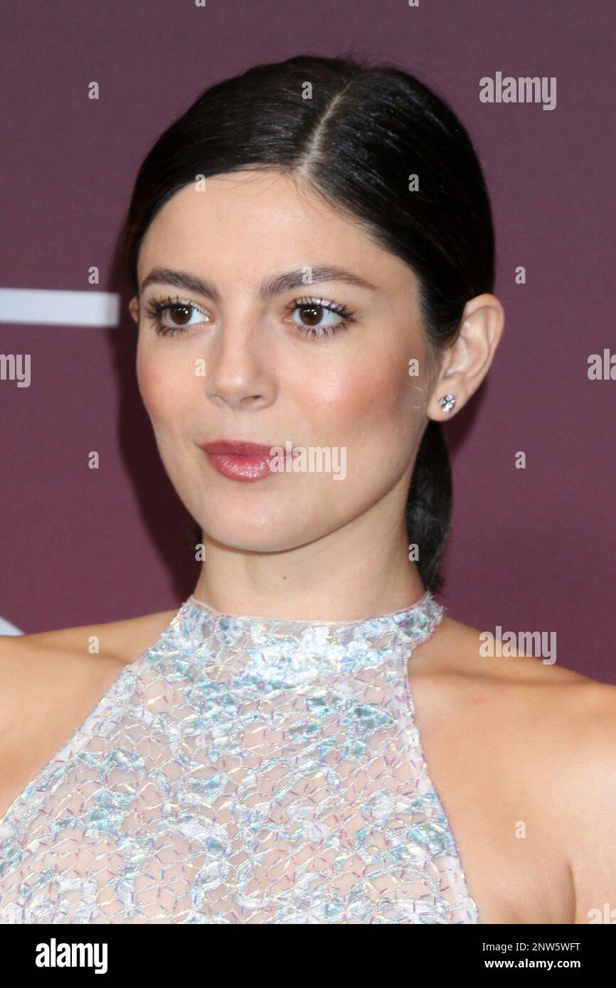 Monica barbaro_129 hires stock photography and images Alamy(08)