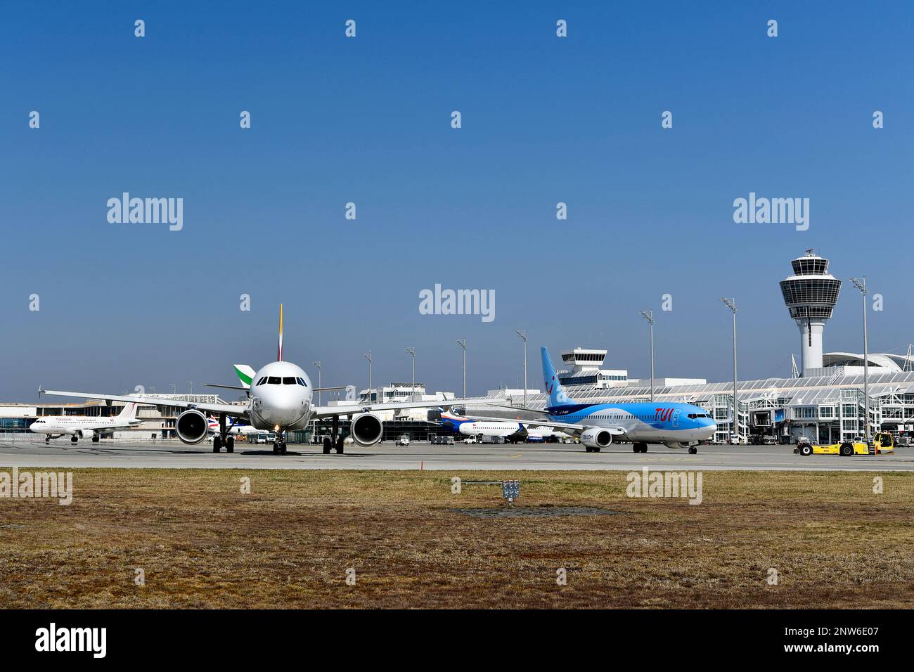 Tui max hi-res stock photography and images - Page 2 - Alamy