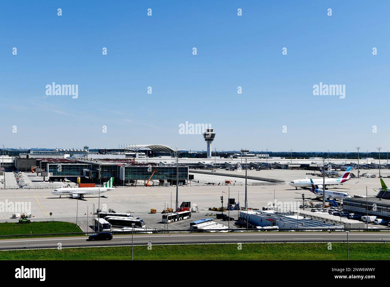 construction site, Pier West, visitorhill, Airfield west, Overview, Panorama, Aircrafts, Traffic, Munich Airport, Airport, Munich, Bavaria, German Stock Photo
