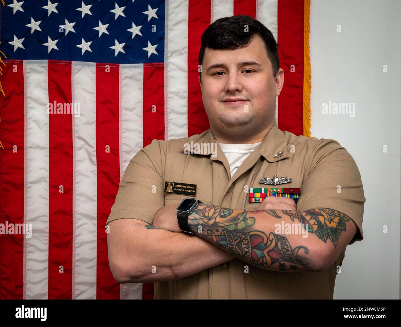 230117-N-WF272-1003 HAGERSTOWN, Md. (Jan. 17, 2023) Gas Turbine System Technician (Mechanical) 2nd Class Dylan Bryant, a Springfield, Mo., native assigned to Navy Talent Acquisition Group Philadelphia, poses for a photo at Navy Recruiting Station Hagerstown, Jan. 17, 2023. Bryant and Operations Specialist 2nd Class Michael Farrow, also a Springfield, Mo., native, came to the rescue after witnessing an accident involving three vehicles near Smithsburg, Md., Jan. 11, 2023. NTAG Philadelphia encompasses regions of Pennsylvania, New Jersey, Delaware, Maryland and West Virginia, providing recruitin Stock Photo