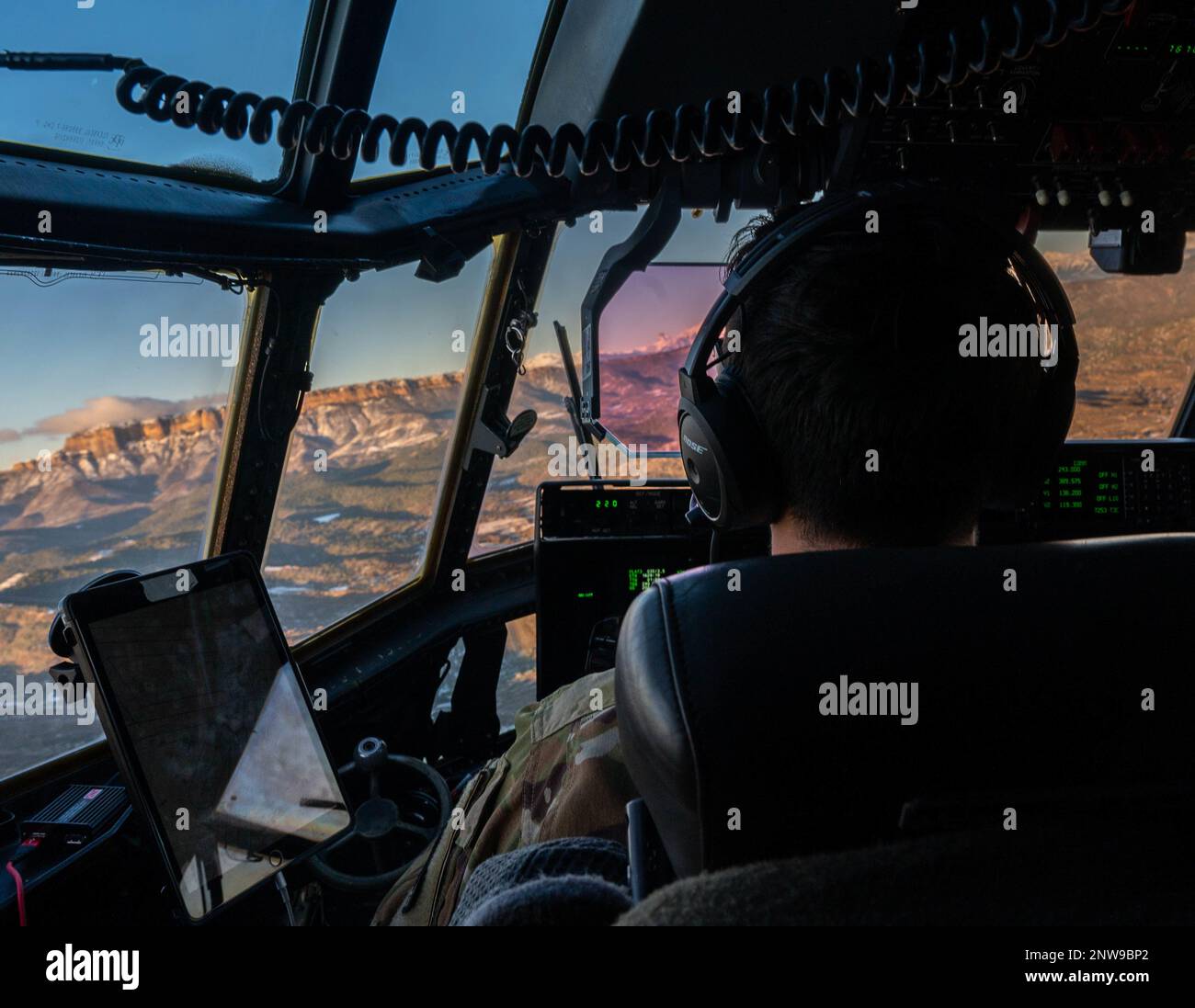 U.S. Air Force Capt. Kyle Buehler, 37th Airlift Squadron pilot, flys a C-130J Super Hercules aircraft over Zaragoza, Spain, during exercise Chasing Sol, Jan. 26, 2023. Members of the 86th Airlift Wing, 435th Air Ground Operations Wing and Soldiers assigned to the 21st Theater Sustainment Command’s 5th Quartermaster Company are in Zaragoza to participate in exercise Chasing Sol with the Spanish air force. Stock Photo