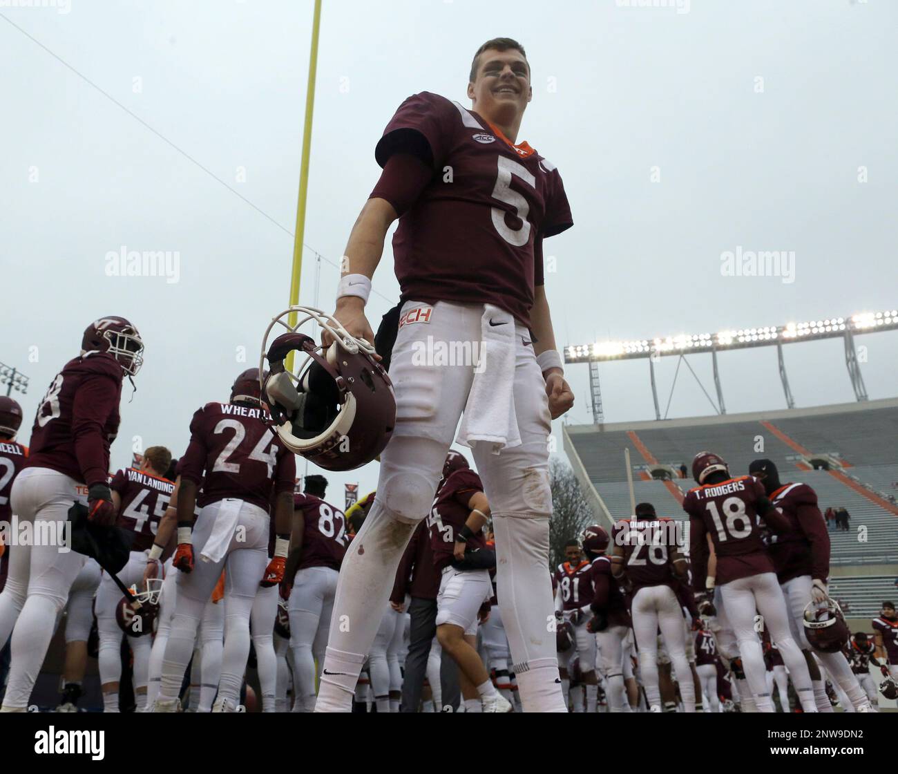 virginia-tech-quarterback-ryan-willis-5-celebrates-with-his-teammates