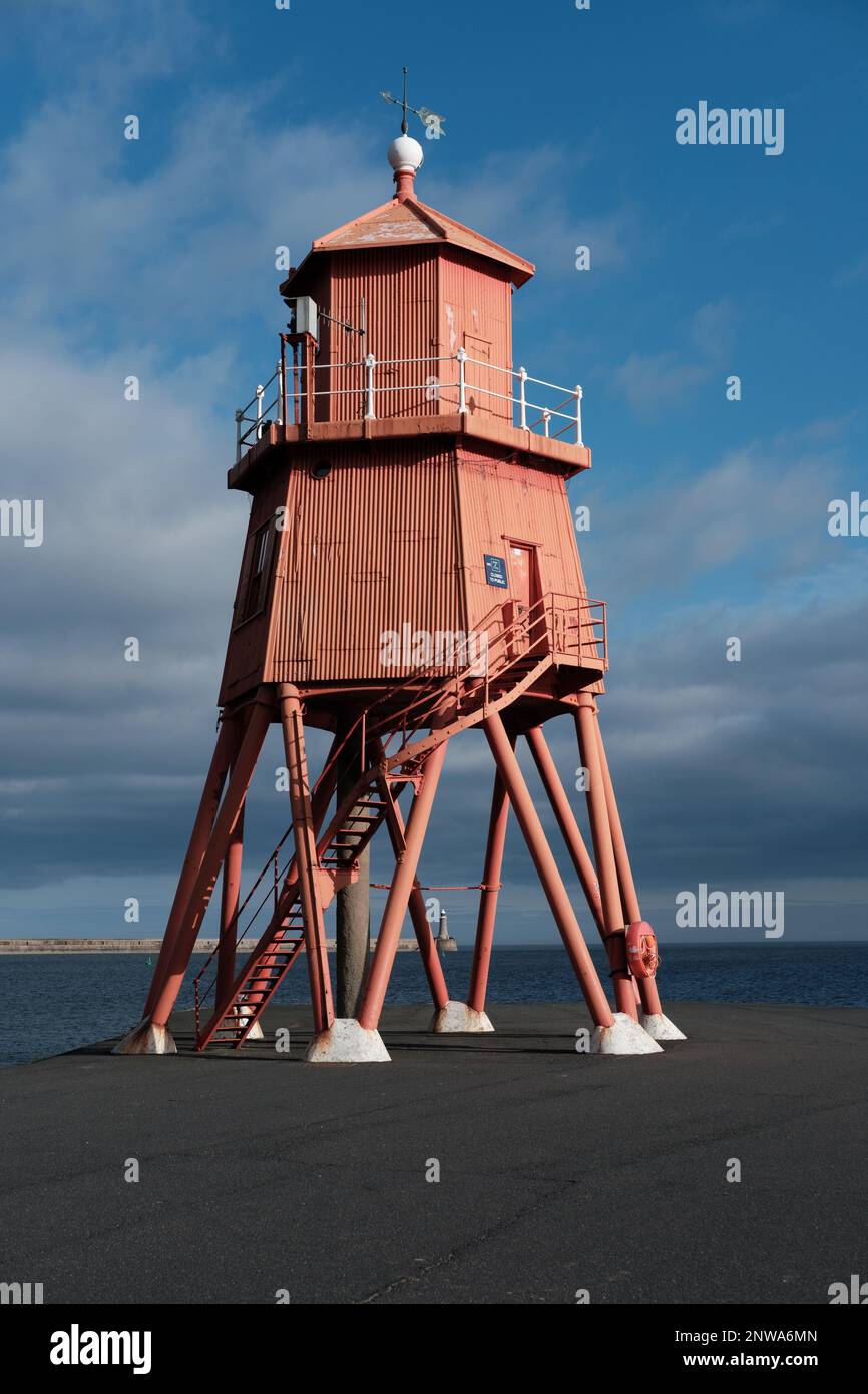 Herd Groyne Lighthouse on the North East Coast at the mouth of River Tyne South Shields Tyne and Wear England Stock Photo