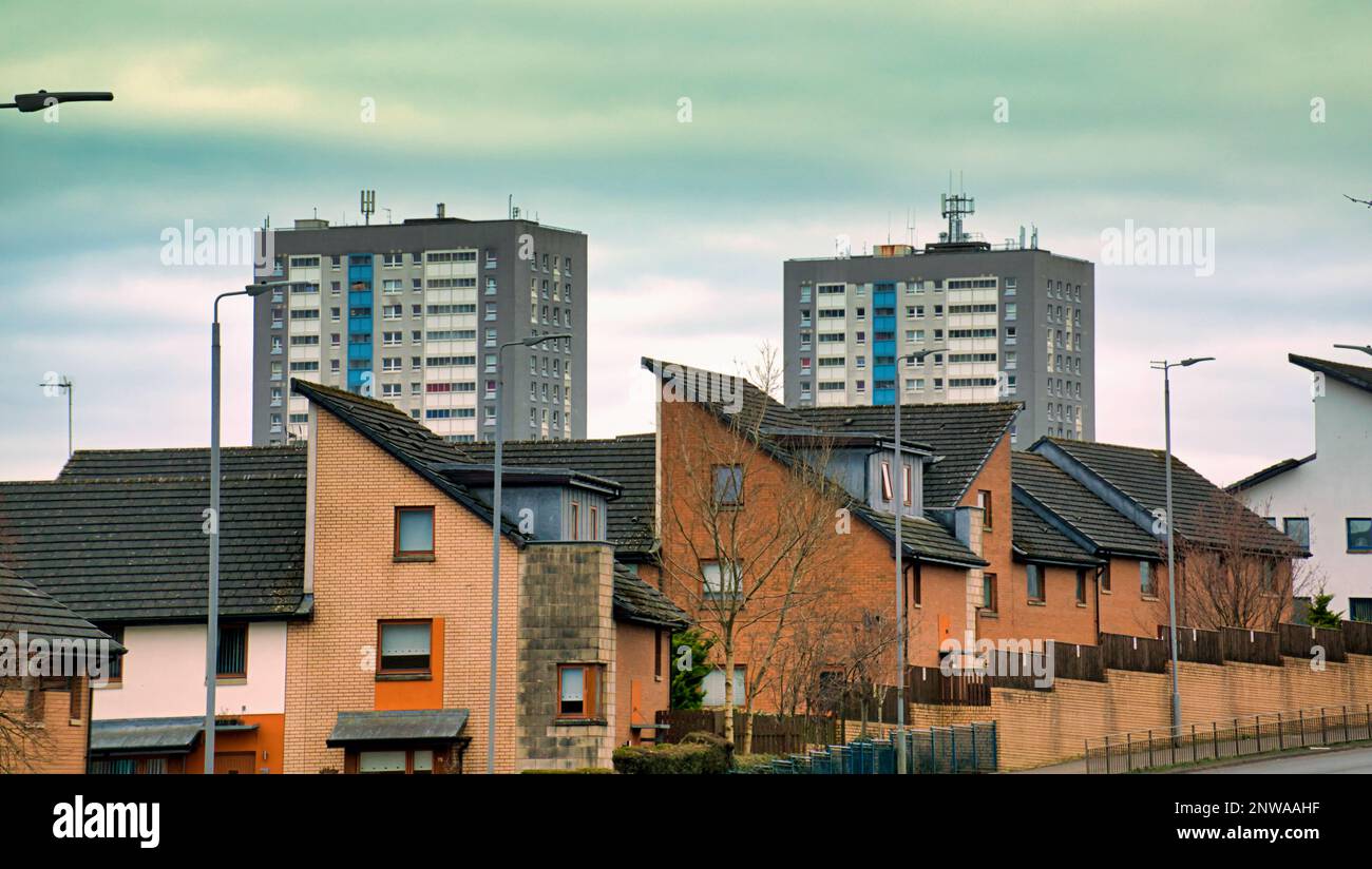 Drumchapel  peripheral housing scheme mixed  new and old council housing Stock Photo