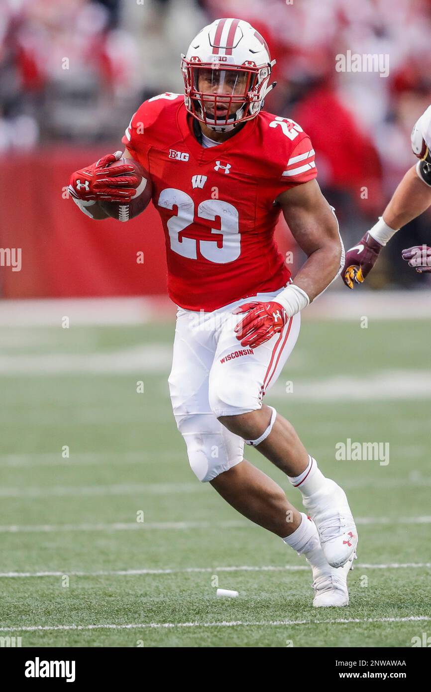 MADISON, WI - NOVEMBER 24: Wisconsin running back JonathanTaylor (23 ...
