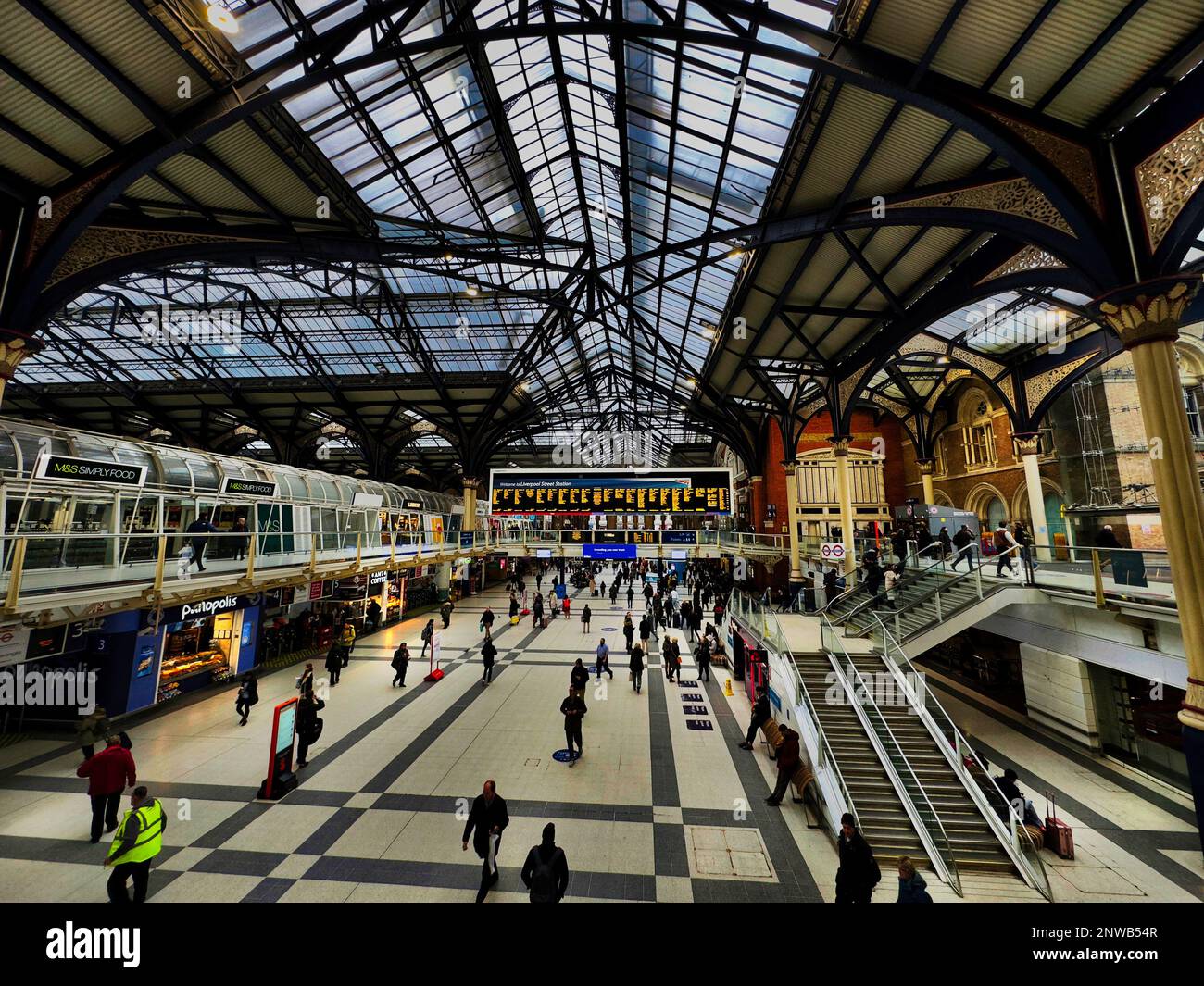 Liverpool Street Station Stock Photo - Alamy