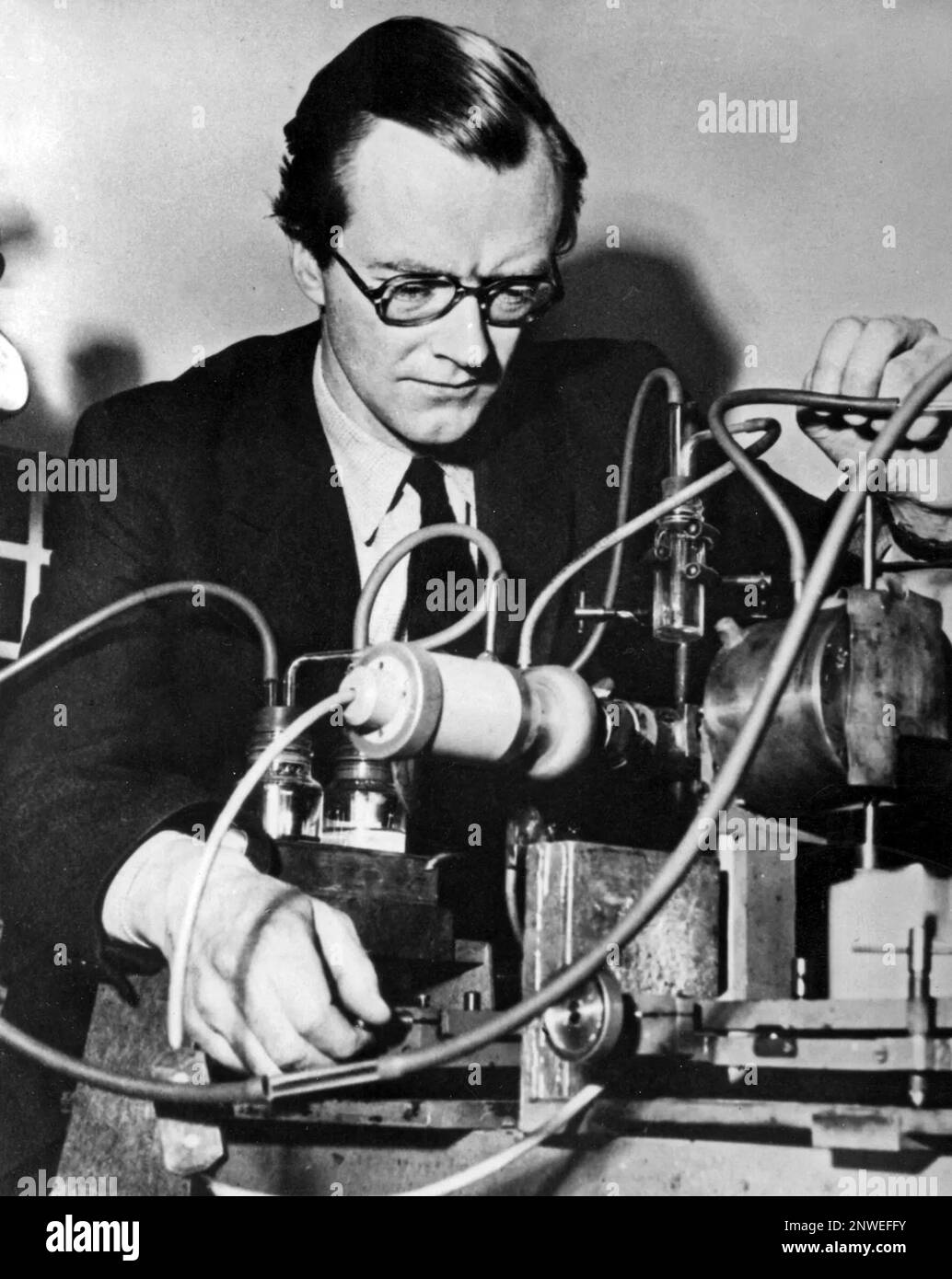 Maurice Wilkins, Maurice Hugh Frederick Wilkins (1916 – 2004) New Zealand-born British biophysicist Stock Photo