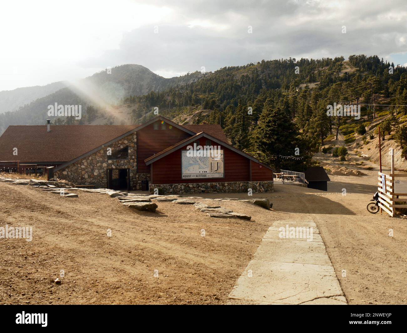 Mount San Antonio, California, USA - July 31 2017 - path to the Top of the Notch Restaurant on Mount Baldy, with map of ski lifts, trails & runs Stock Photo