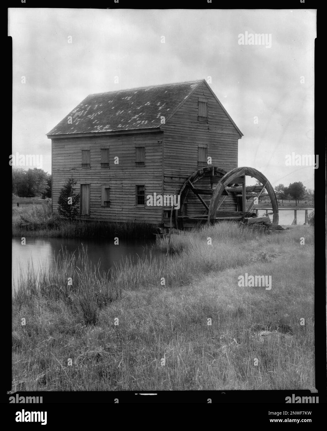 Poplar Grove tide mill, Mathews County, Virginia. Carnegie Survey of