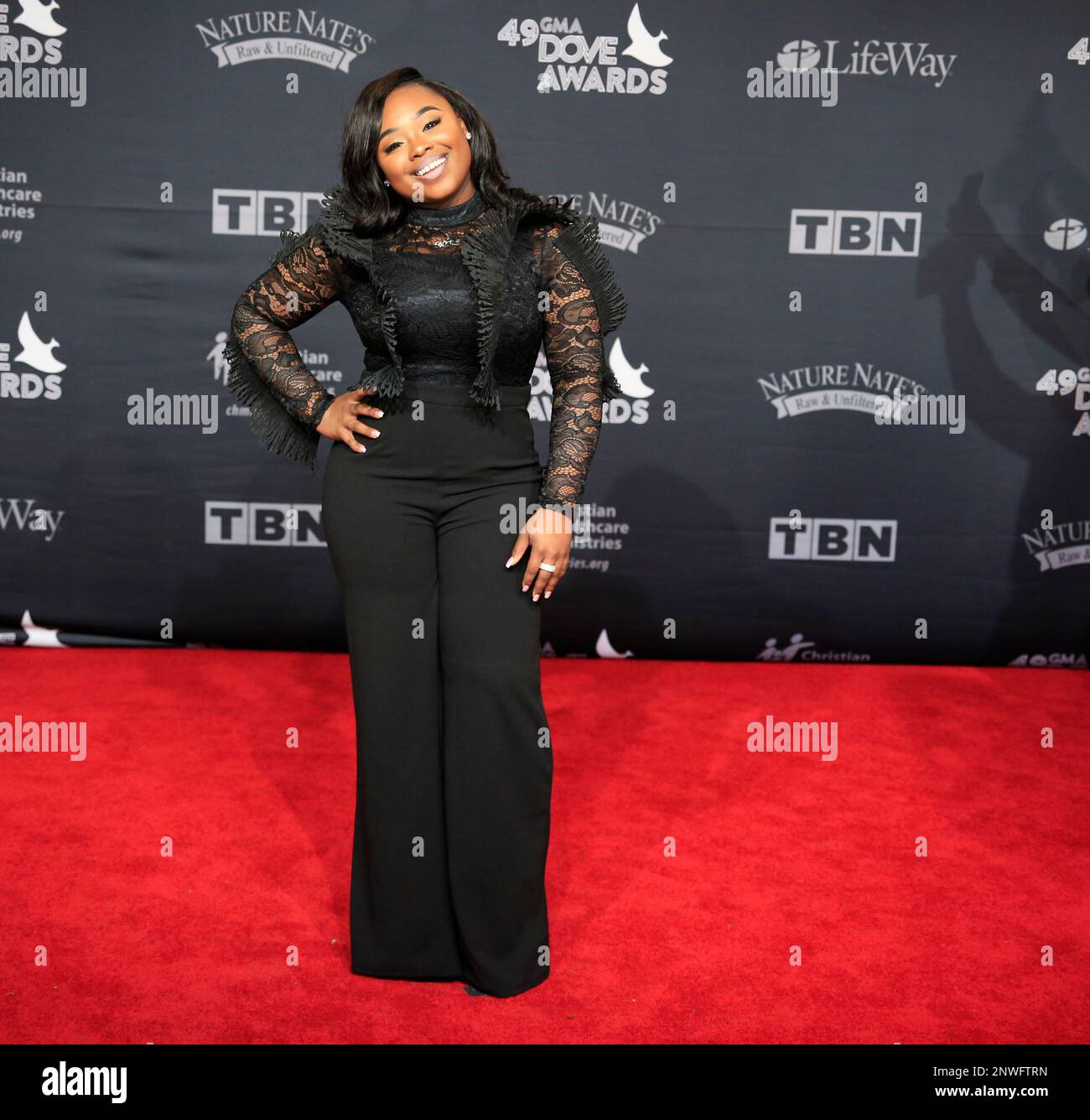 NASHVILLE, TN - OCTOBER 16: Jekalyn Carr arrives on the red carpet at ...