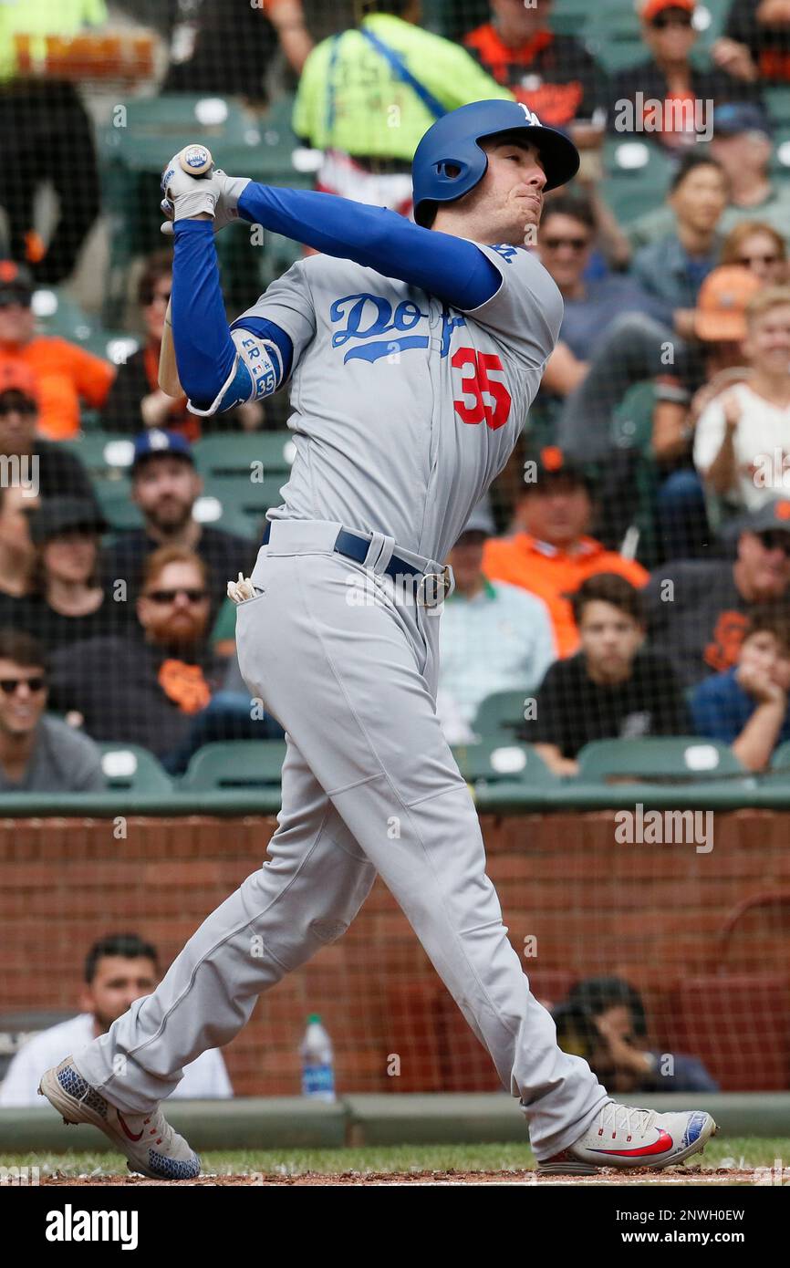 Los Angeles Dodgers first baseman Cody Bellinger (35) at bat during a