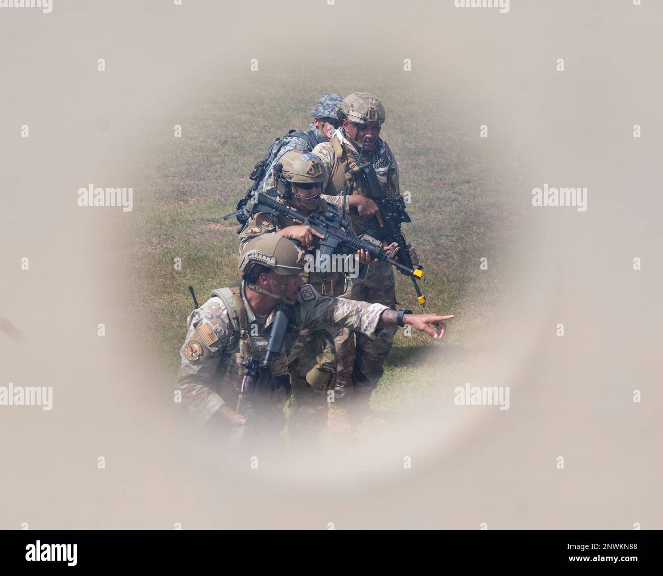 Members of the U.S. Air Force and Japanese Air SelfDefense Force