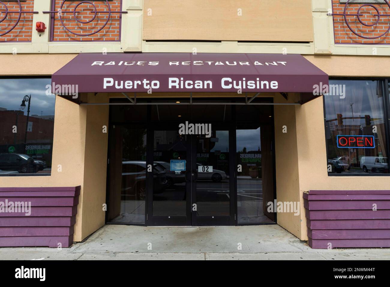 ra-ces-restaurant-offers-puerto-rican-cuisine-in-downtown-springfield