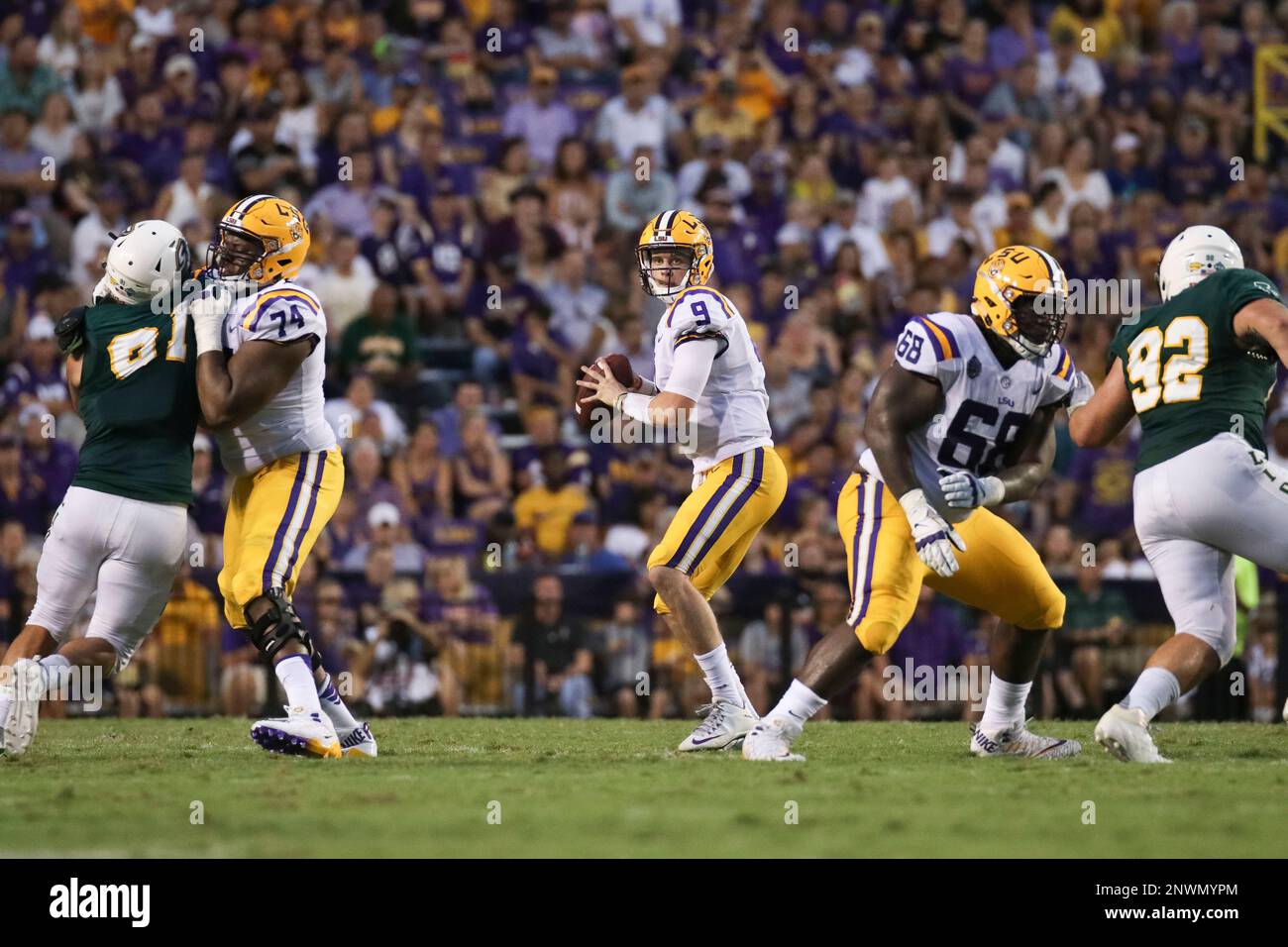 Baton Rouge, LA, USA. 8th Sep, 2018. LSU Tigers quarterback Joe Burrow (9)  runs against Southeastern Louisiana Lions during the game between the LSU  Tigers and the SLU Lions at Tiger Stadium