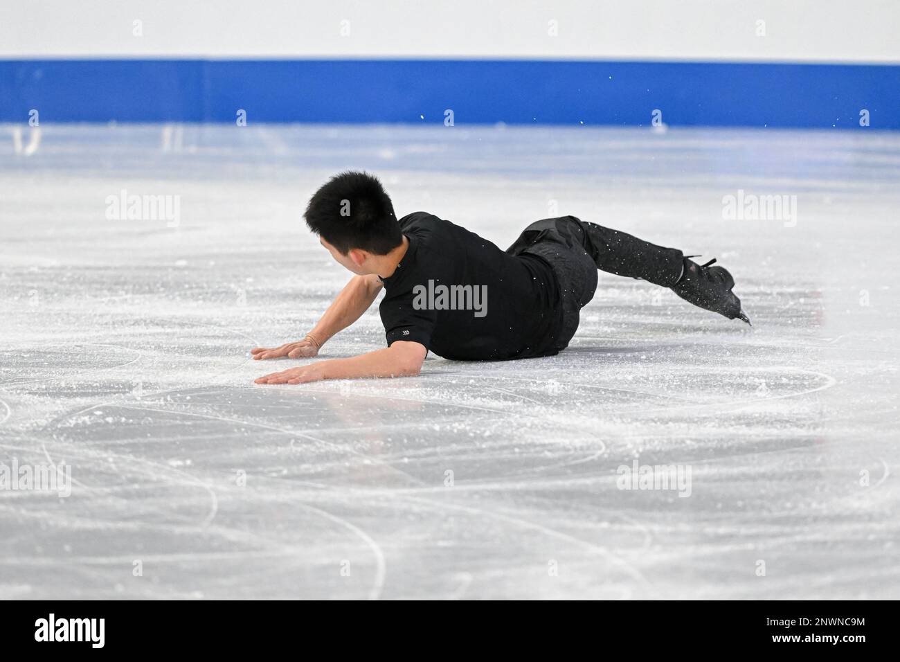 YuHsiang LI (TPE), during Men Practice, at the ISU World Junior Figure Skating Championships