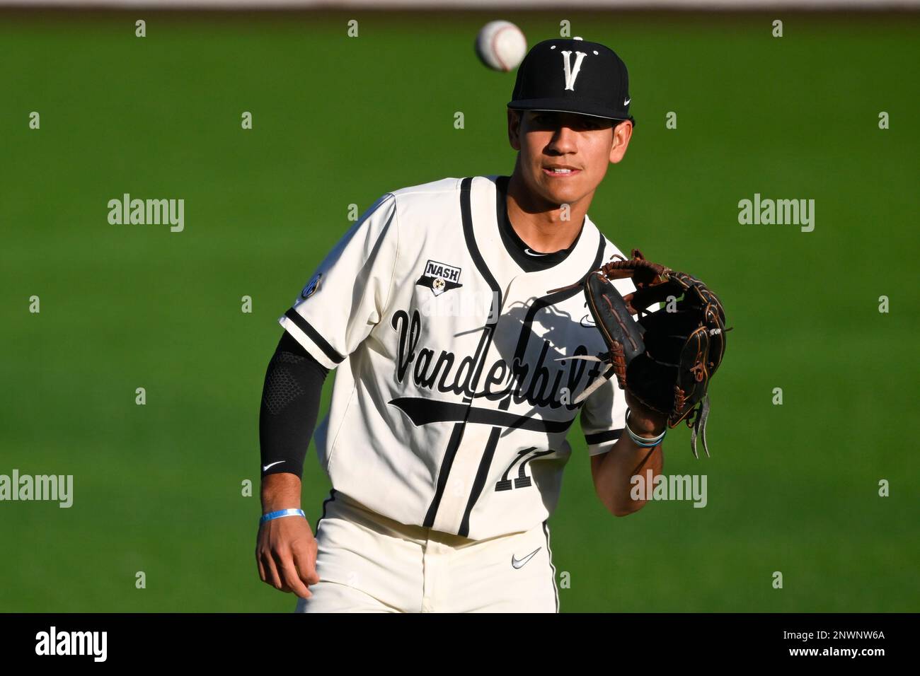 Vanderbilt player Davis Diaz competes during an NCAA baseball game against  Evansville on Wednesday, Feb. 23, 2022, in Nashville,Tenn. (AP Photo/John  Amis Stock Photo - Alamy