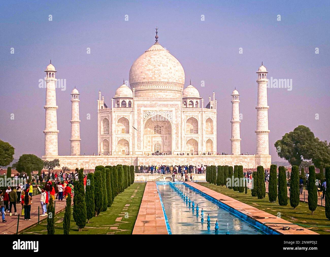 agra-uttar-pradesh-india-12-15-2022-taj-mahal-agra-india