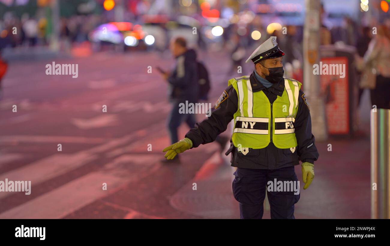 NYPD Traffic officer at Times Square - NEW YORK CITY, USA - FEBRUARY 14 ...
