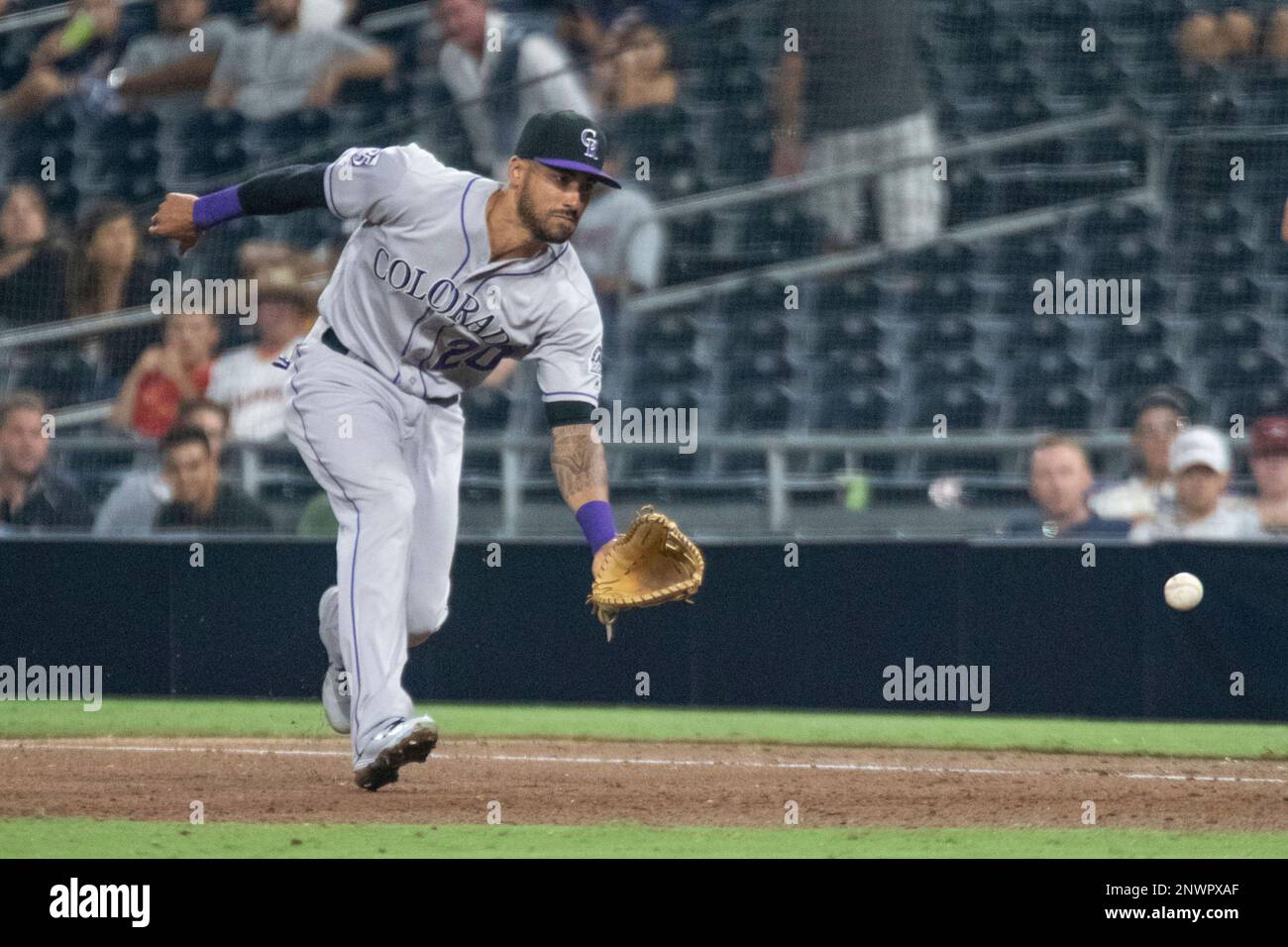 Why the Rockies are standing by Ian Desmond (for now)