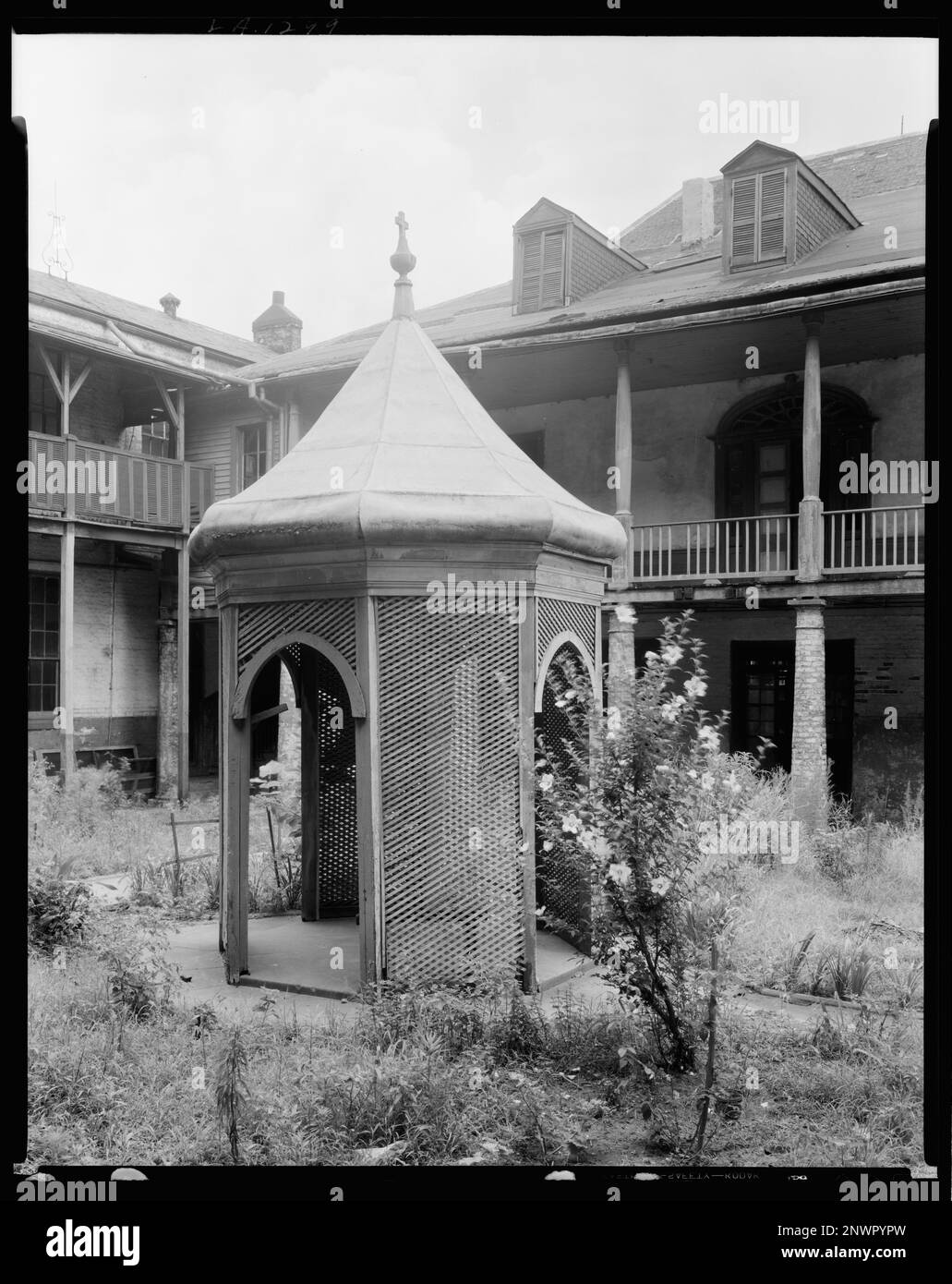 Olivier Plantation, 4111 Chartres St., New Orleans, Orleans Parish