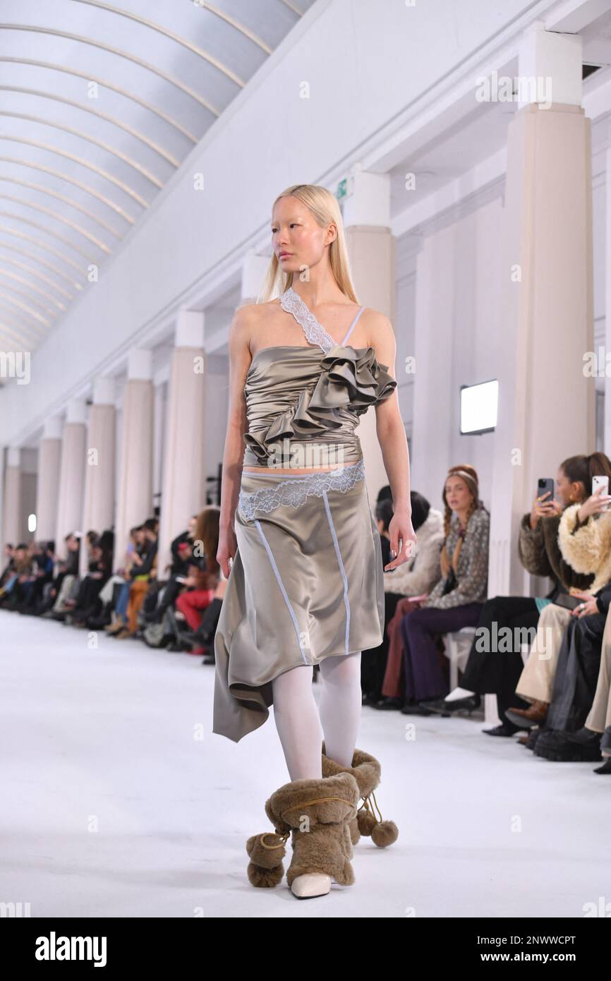 A model walks the runway of Vaillant Studio Womenswear Fall Winter 2023