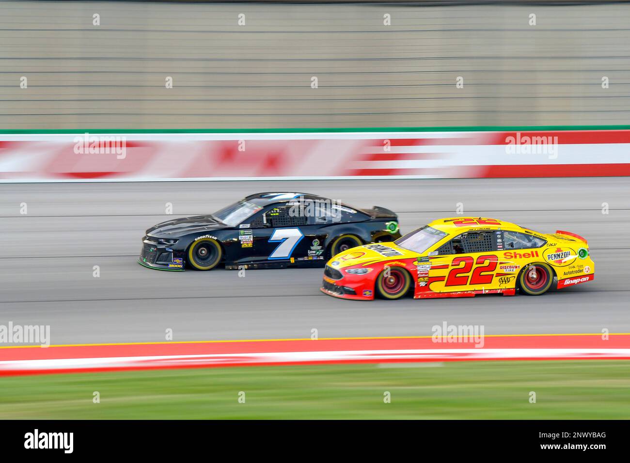 Joey Logano 22 Races Through The Restart Zone During The Nascar