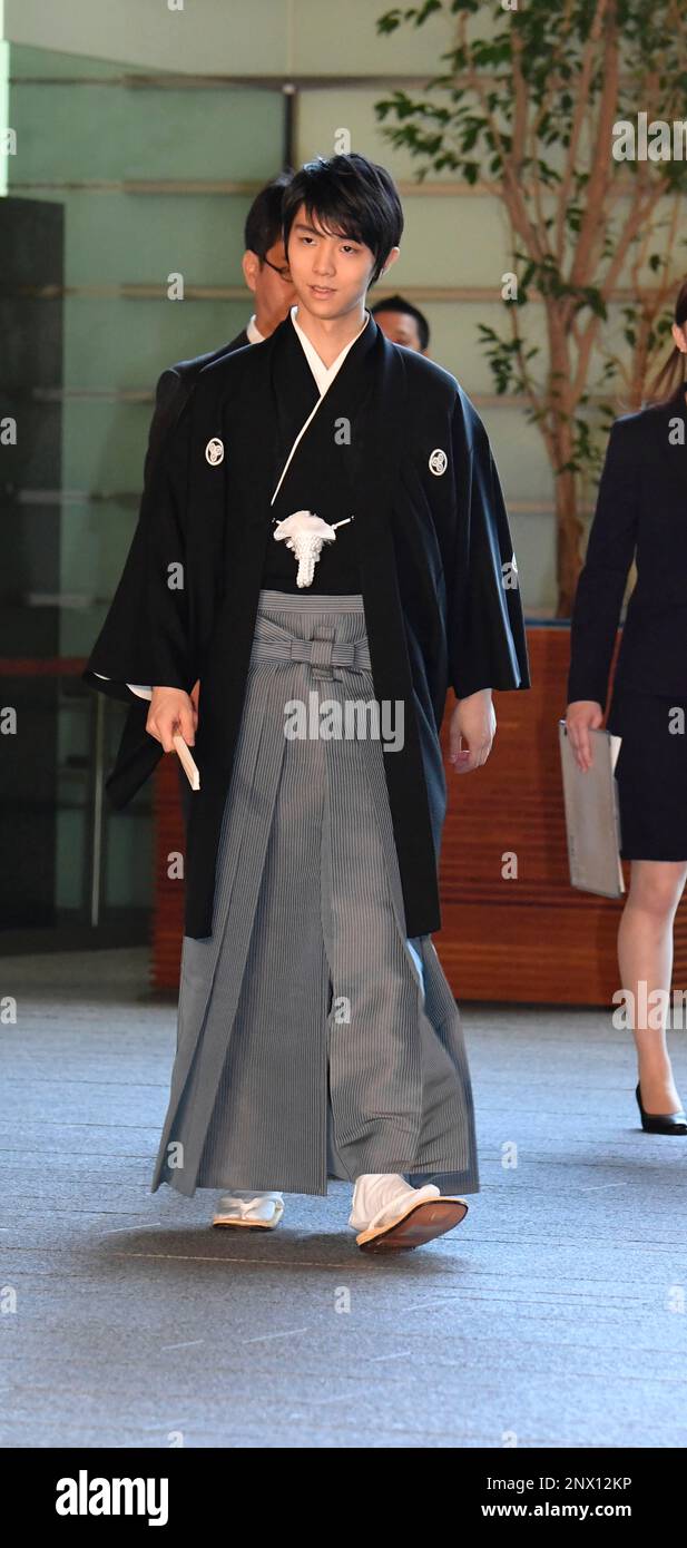 Yuzuru Hanyu wearing Japanese formal Kimono Haori and Hakama arrives at Prime Minister s Office to receive the People s Honor Award in Tokyo on July 2 2018. Hanyu won the consecutive Olympic gold