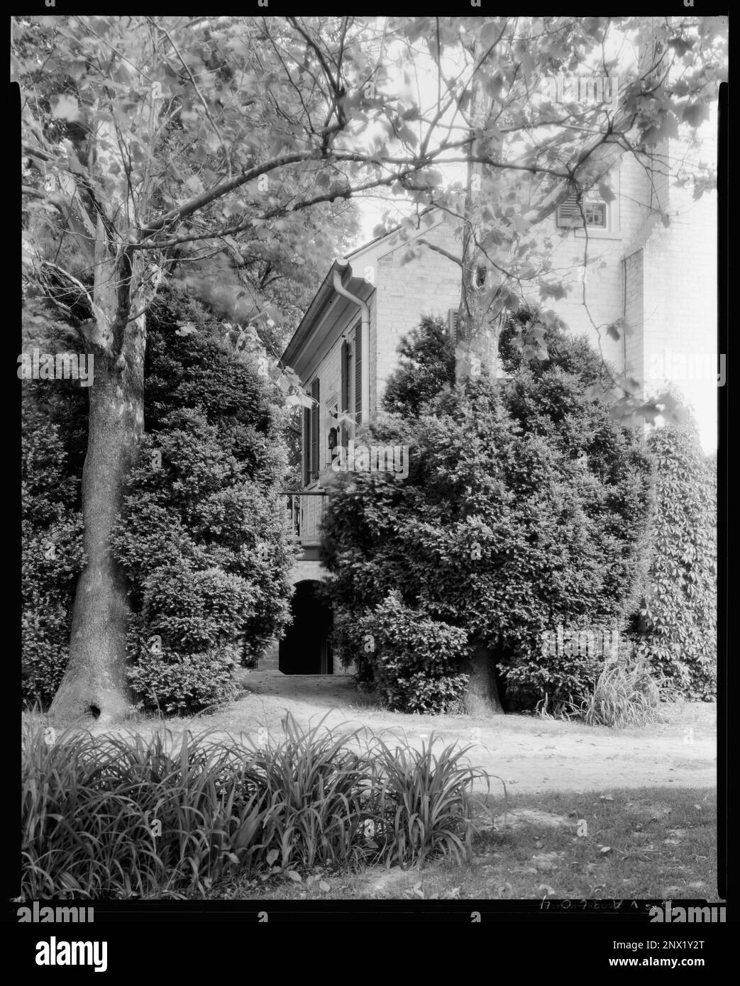 Reveille House, 4200 Cary Street, Richmond, Henrico County, Virginia