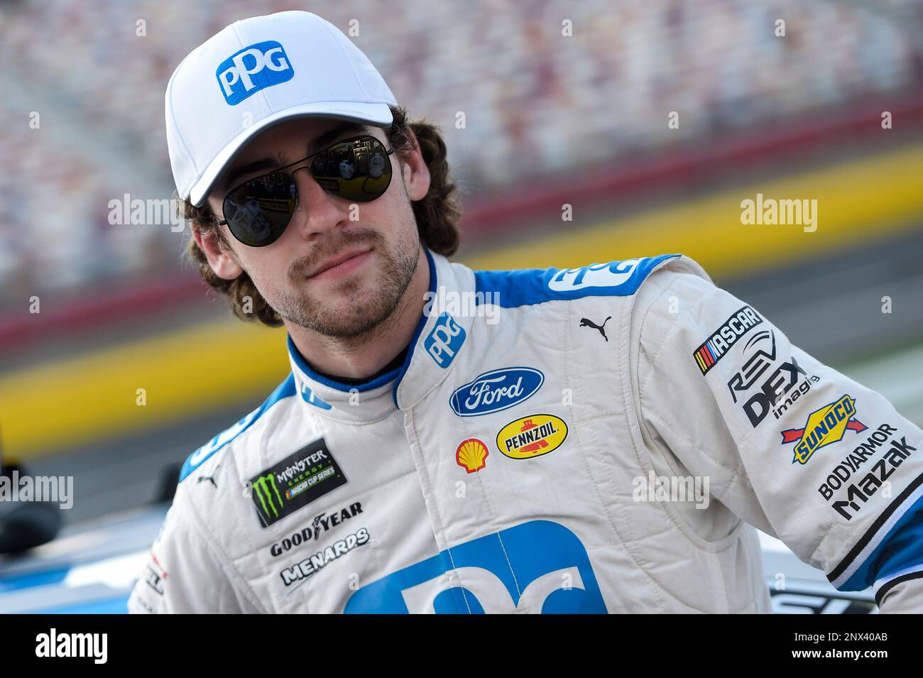 12 Ryan Blaney, Team Penske, Ford Fusion PPG during qualifying for
