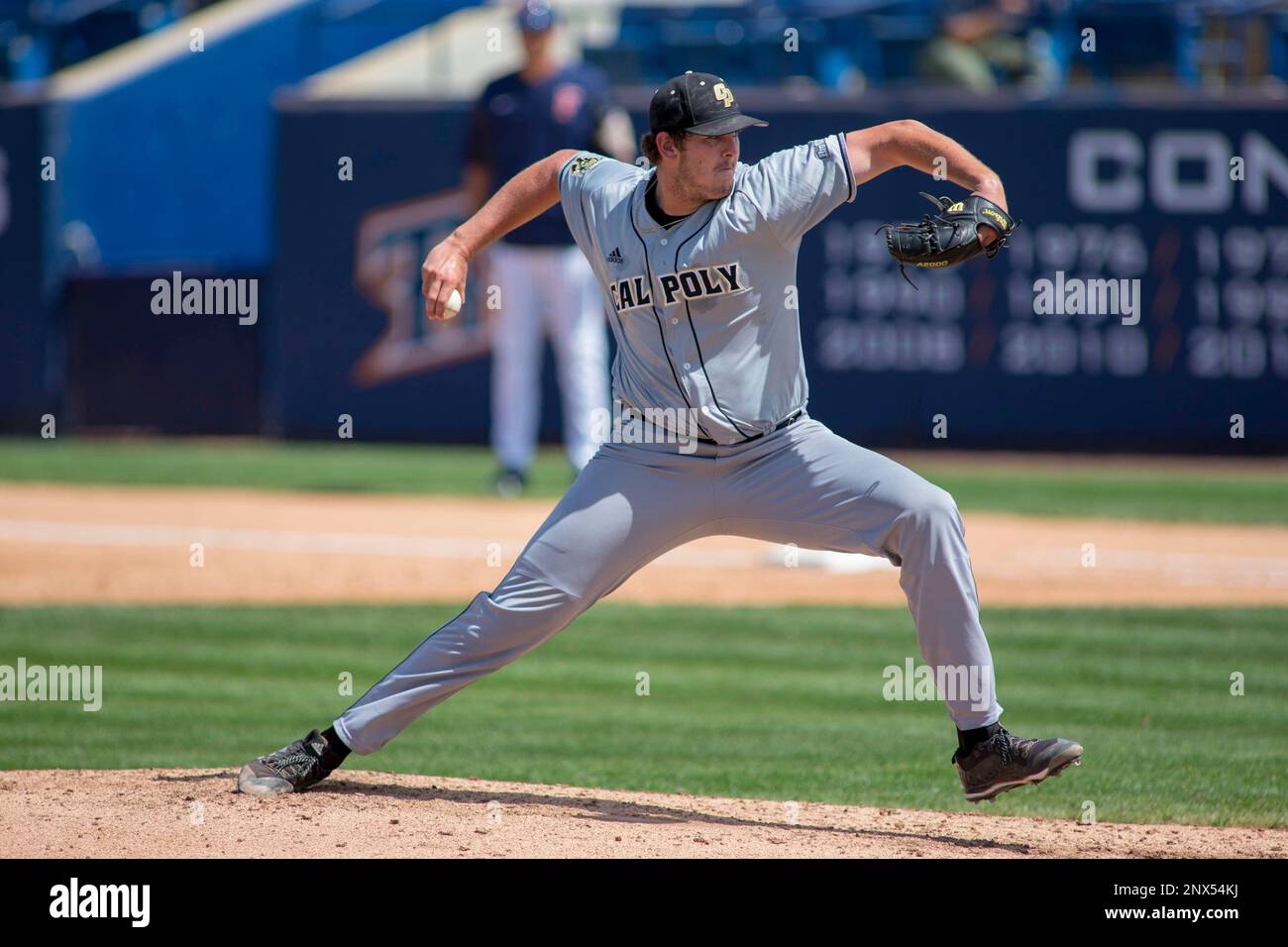 Cal Poly San Luis Obispo Mustangs starting pitcher Darren Nelson (32