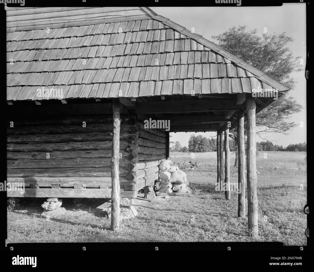 Nathaniel Macon house, Vaughan vic., Warren County, North Carolina