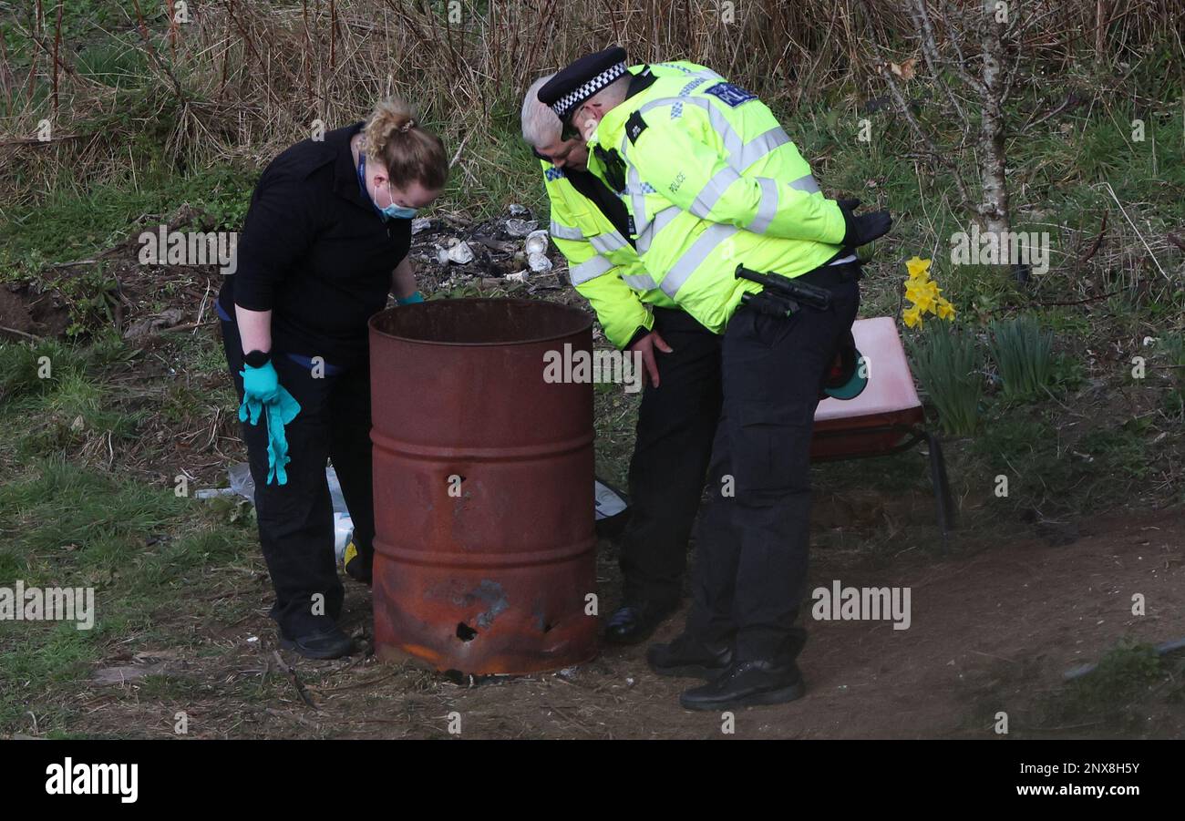 Police searching allotments for baby Victoria Marten after the arrest of her mother Constance Marten and her partner Mark Gordon. Police officers and Crime Scene investigators were seen looking into a brazier oil drum on the site of a camp within the allotments. The body of Victoria was found a day later hidden wrapped in a plastic bag in a nearby shed. Picture by James Boardman Stock Photo